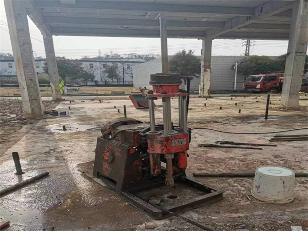 毛感乡袖阀管小导管注浆加固施工工艺